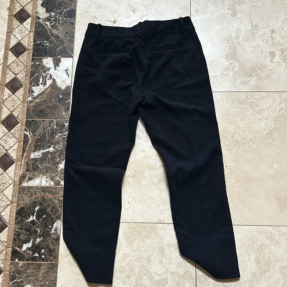 Kirkland pants 🥞 - Picture 4 of 5